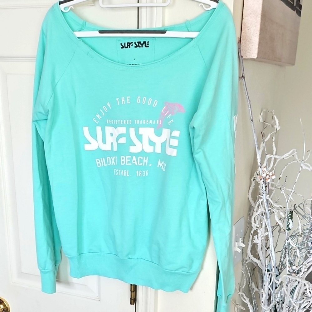 Surf Style Mint Green Sweatshirt